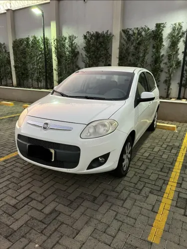 Fiat Palio Attractive 1.0 EVO Fire Flex 8V 5P 2013