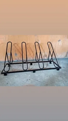 Tenho três peças de bicicletário para vender todas novas