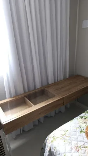 Bancada MDF Arauco Carvalho Mel + Estrutura Metalon Branco - 166cm