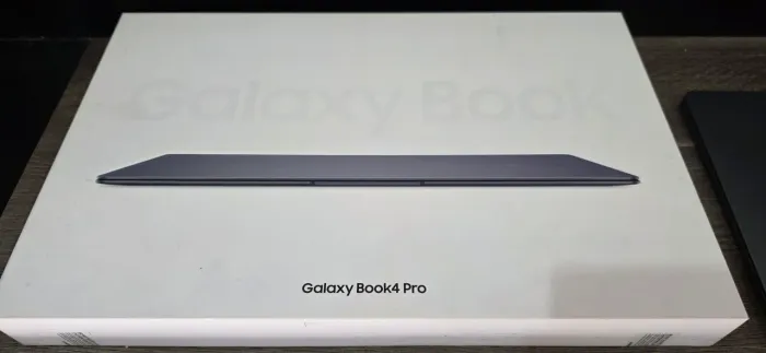 Notebook Samsung Galaxy Book 4 Pro core i7 ultra 16gb RAM