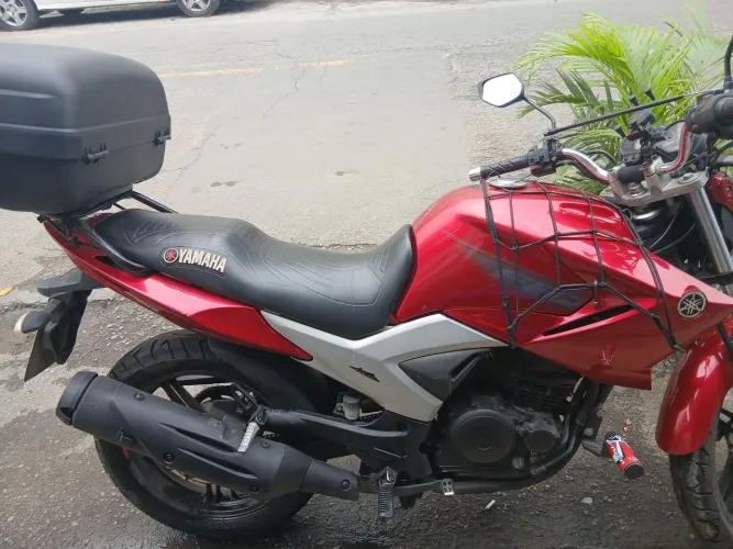 Fazer 250