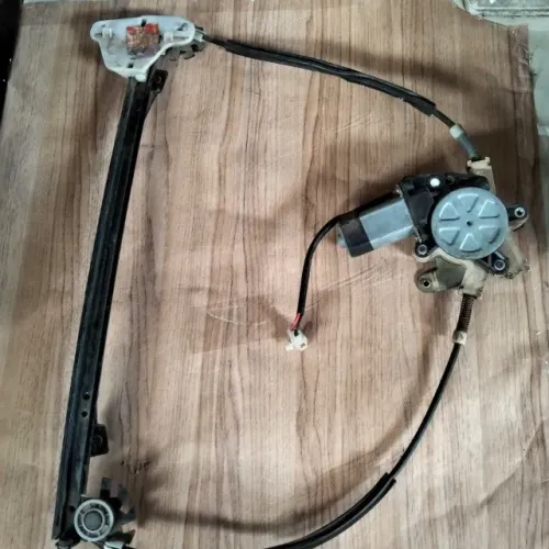 Máquina Vidro Elétrico Dianteiro Direito Fiesta 2003 A 2012