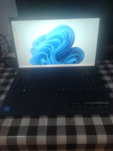 Notebook Vaio FE15 VJFE54F11X-B0321H Intel Core i5 12a Geraçao 4GB RAM SSD M.2 NVME 128GB