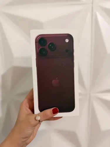 iPhone 18 PRO MAX - 256GB - Lacrado