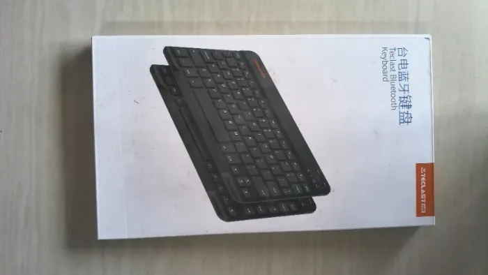 Teclados Bluetooth novos, ideal para tablet (serve PC/Notebook)