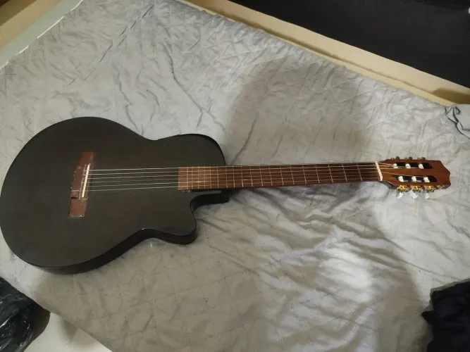 Violão elétrico