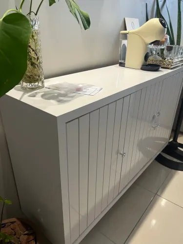 Buffet luxo ripado laqueado 3 portas