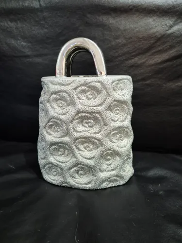 Vaso Decorativo Cerâmica Prata Formato Bolsa 27cm
