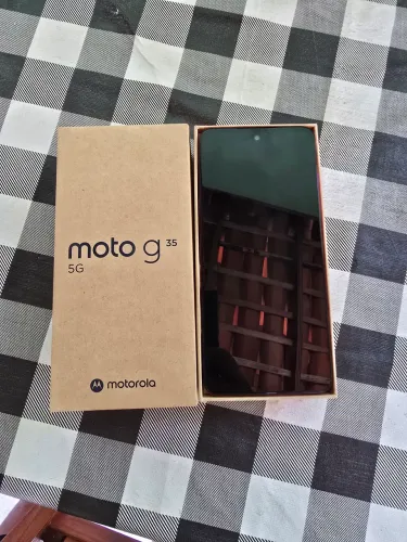 Moto g35  5g - 256gb / novo