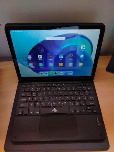 Tablet Xiaomi Redmi Pad SE 8GB 256GB + Teclado Bluetooth + Capa | Estado Novo Impecável