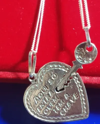 Cordão com Pingente Aqui Só Entra Quem tem a Chave Prata 950 Peso 12 Gr 30 mm