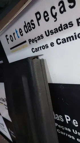 Tampão Do Porta Mala Do Celta 2001/10 Com Detalhe