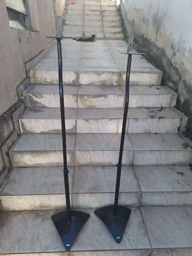 Par de suporte de caixa de hometheater. 