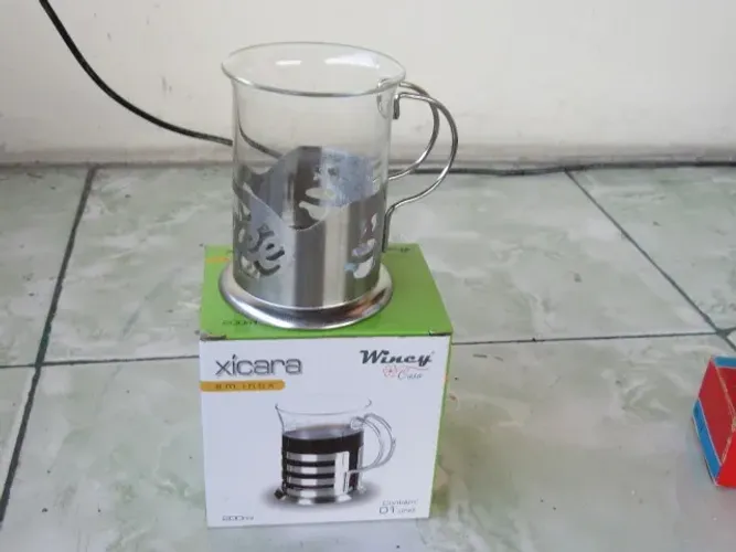 Infusor de Chá e Xícara