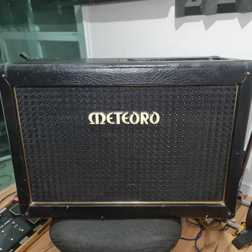 Amplificador Meteoro Scorpion 2x12