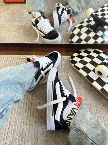 Tenis Vans KNU modinha 