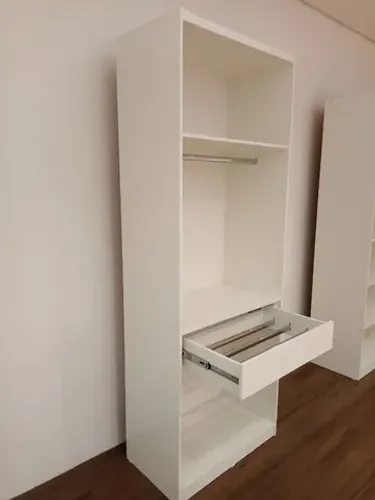 CALCEIRO C/ CABIDEIRO E MALEIRO  100% MDF 