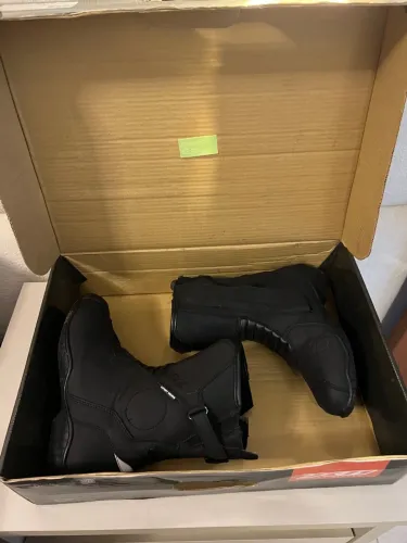 Bota Moto Feminina X11 Celeste preta tam 36 