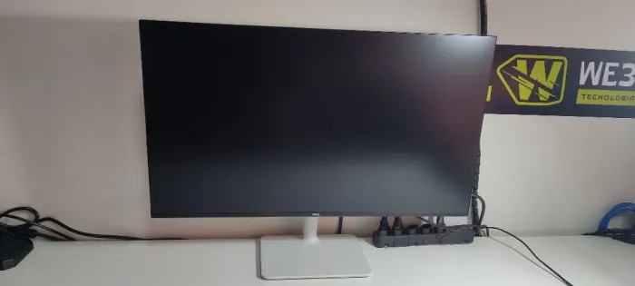 Monitor Dell 27" Full HD, 100Hz, 4Ms, HDMI - P2725H