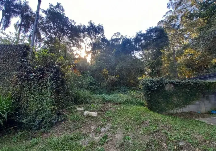 Terreno à venda, 1129 m² por R$ 530.000 - Chácara dos Lagos, Granja Viana - Carapicuíba/SP