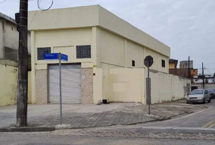 Galpão em Macuco, Galpão em Santos, Galpão à Venda em Macuco