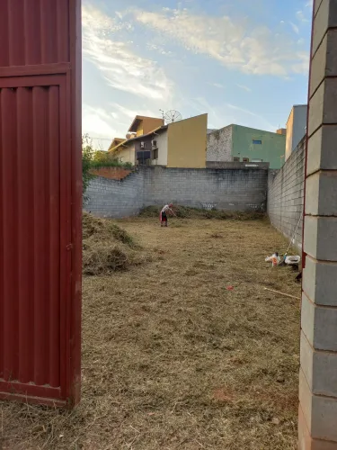 Vendo ou troco terreno em Cosmópolis