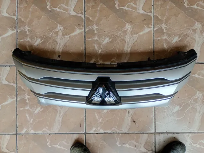 Grade Mitsubishi Pajero Sport 2021 A 2025 (7450B321)