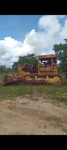 Trator D8 H Caterpillar 1982 passou por reforma  completa ,motor , pá  etc