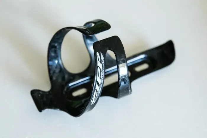 Suporte Caraminhola ZIPP (Garrafinha de bike) 23g