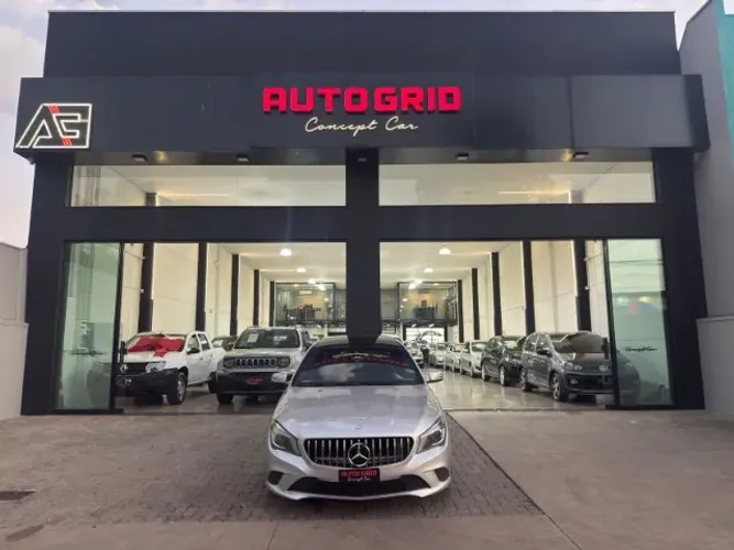 Mercedes-Benz CLA-200 Vision 1.6 TB 16V Flex Aut. 2015