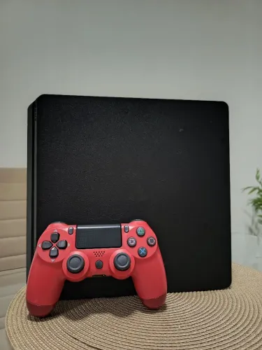 PS4 slim