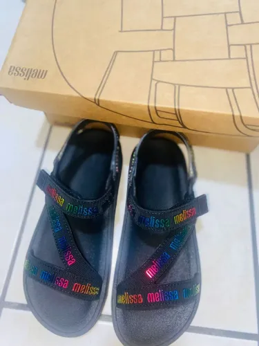 Tenis