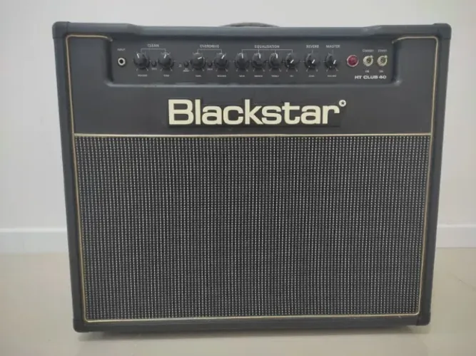 Amplificador de Guitarra Valvulado Blackstar HT CLUB 40