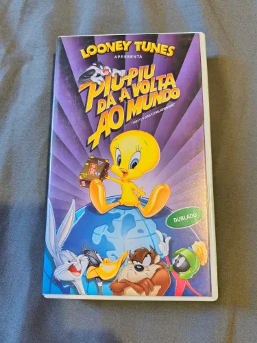 Fita VHS Looney Tunes Piu-Piu dá A Volta ao Mundo