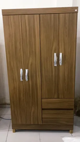 Guarda-Roupa Amadeirado com Gaveta-ENTREGO E MONTO!!!