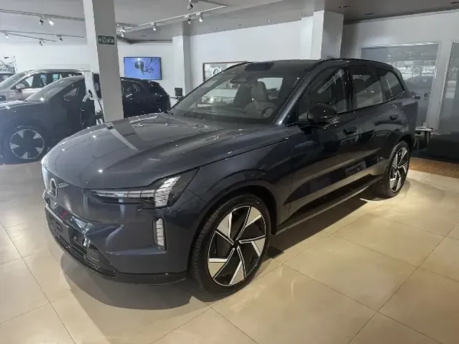 Volvo EX90 Twin Ultra AWD (elétrico) 2026