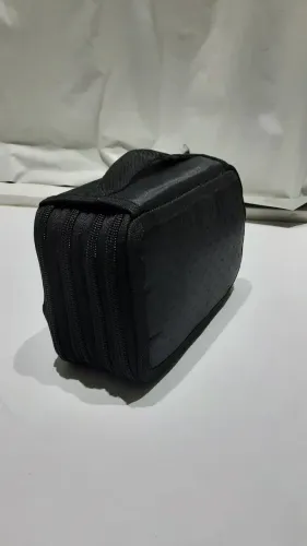 ESTOJO COM 4 COMPARTIMENTOS