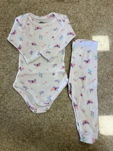 Conjunto Body e Calça de Bebê com Estampa de Borboletas
