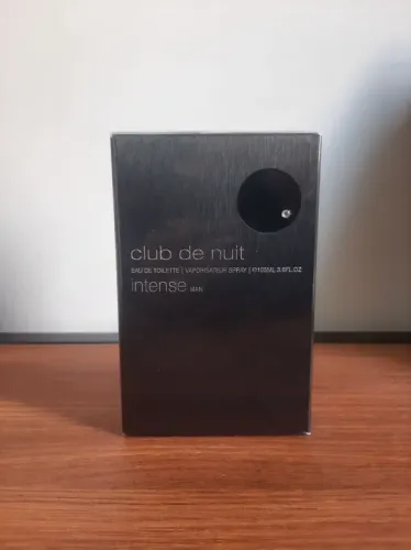 Perfume Club de Nuit Intense - Masculino