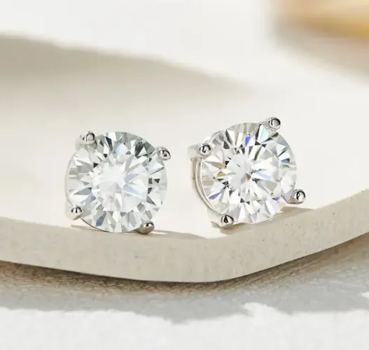 Par de brincos Moissanita Moissanite em prata 925