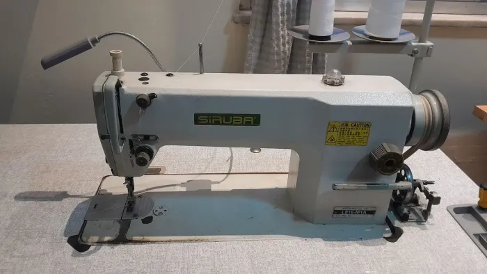 Maquina de Costura reta Siruba