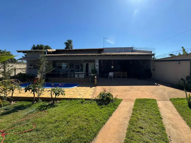 Oportunidade Chácara Morada Nova - Casa Nova com 1.000m2 e Piscina