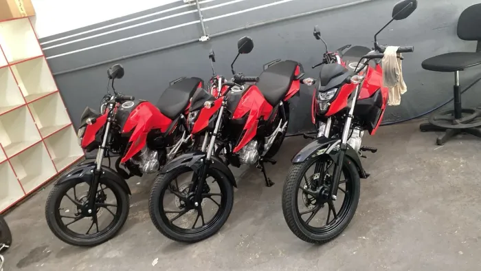 Motos Factor Yamaha/ Honda FAN CG 160 - Novas e Usadas. A partir de R$ 2 MIL ENTRADA