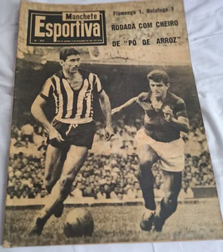 Manchete Esportiva - foto da equipe do Fluminense - 1957 - n. 105 