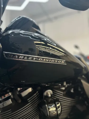 Harley-Davidson Road Glide Special 2018 - 39.000 km ?