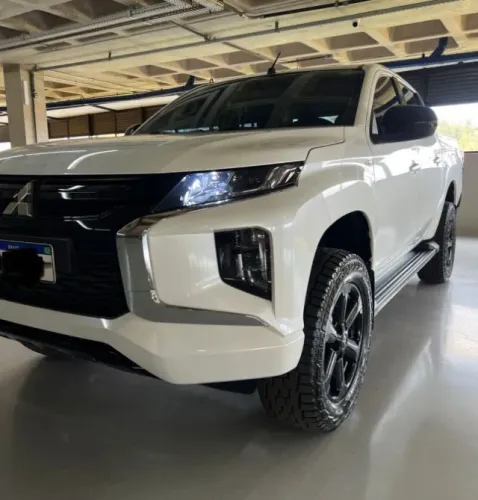 Mitsubishi L200 Triton Sport GLS 2.4 CD Diesel Aut. 2024