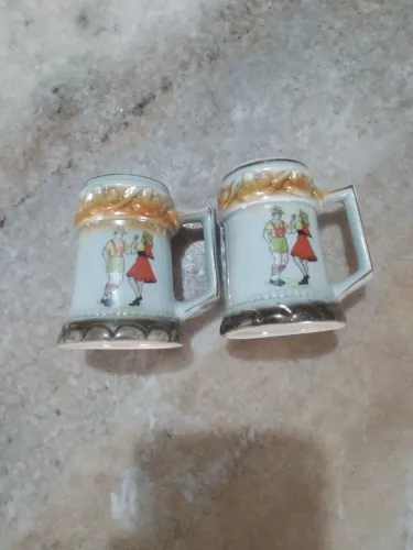 Canecas decorativas estilo alemão