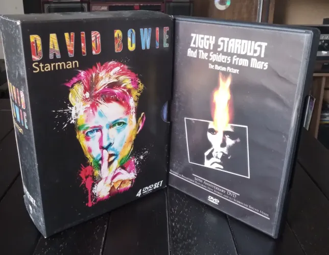 DVDs DAVID BOWIE Starman / Ziggy Stardust 