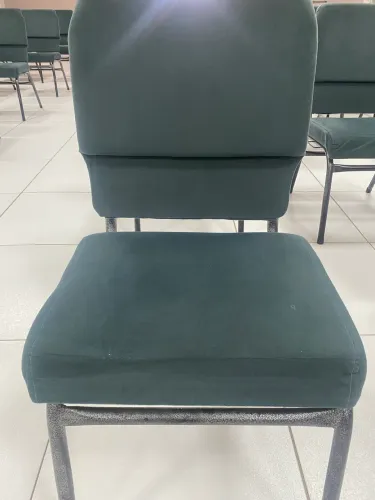 Cadeira para igreja