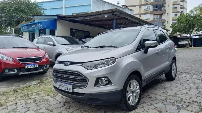 ford ecosport titaniun at 2.0